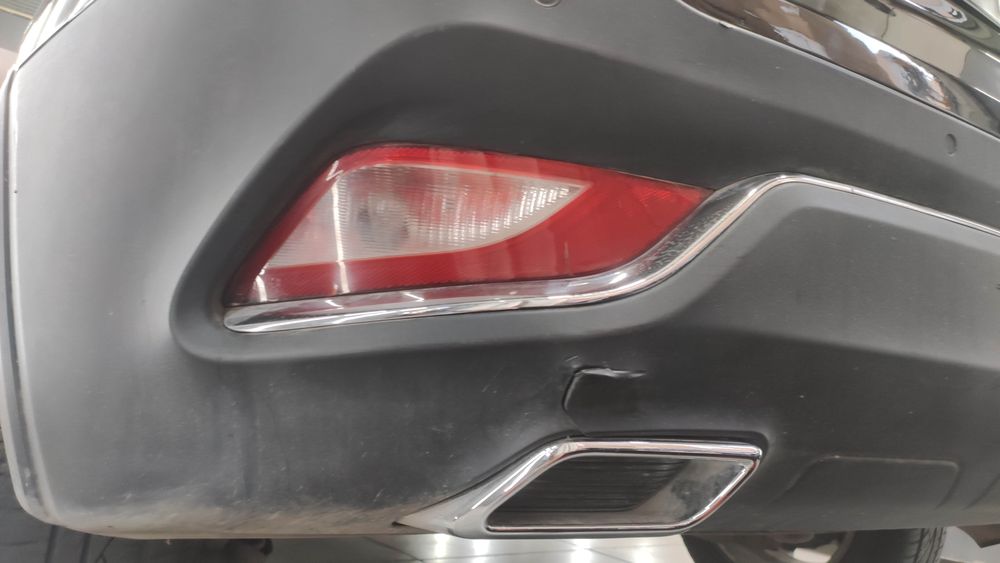 defect-car-جک-S 3-1400