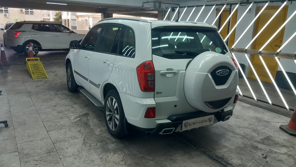 ام وی ام-X33 S-1397