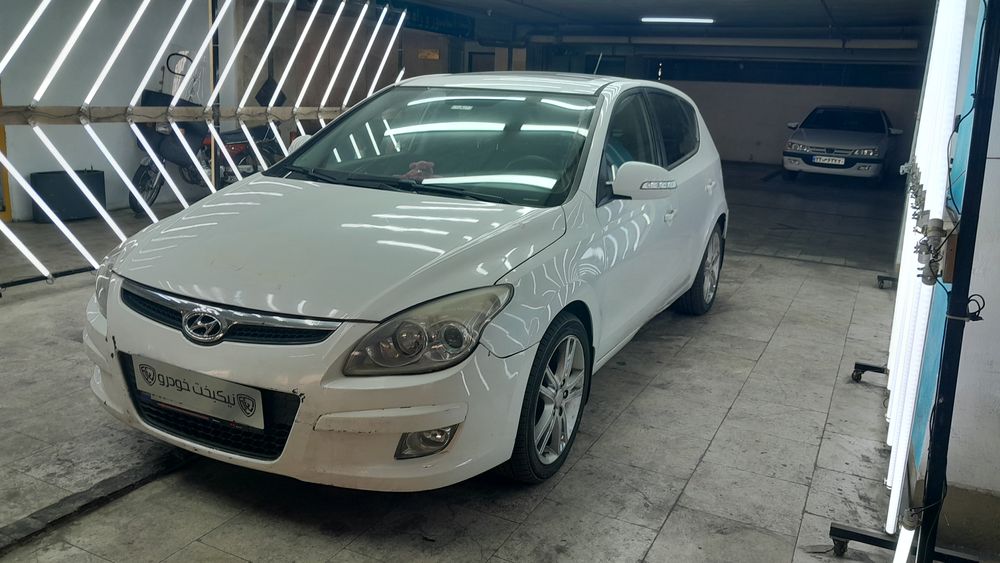 هیوندای-i30-2010