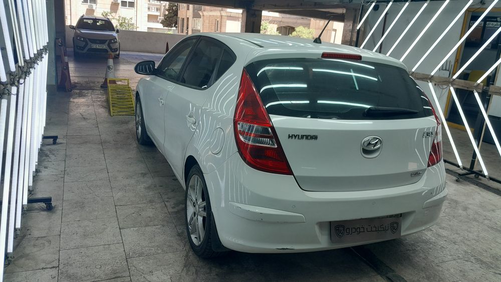 هیوندای-i30-2010