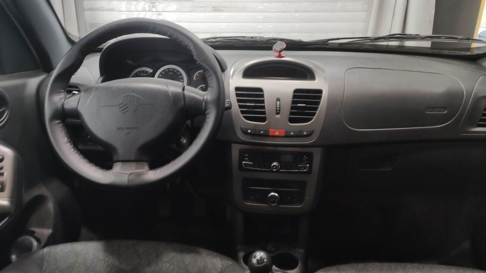 کوئیک-R-1402