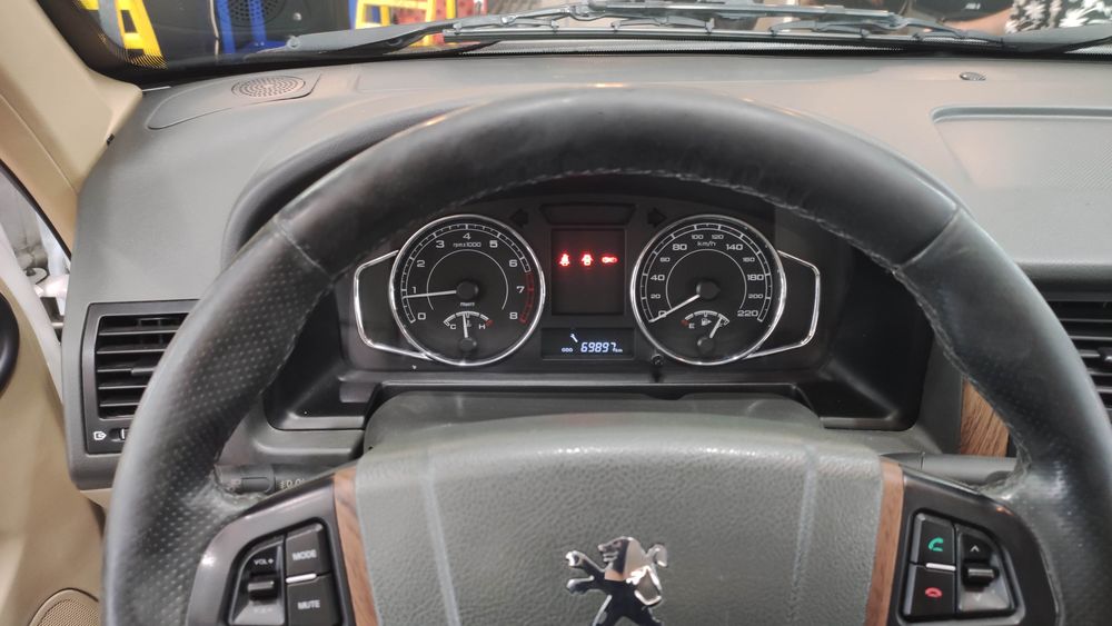پژو-پارس LX tu5-1402