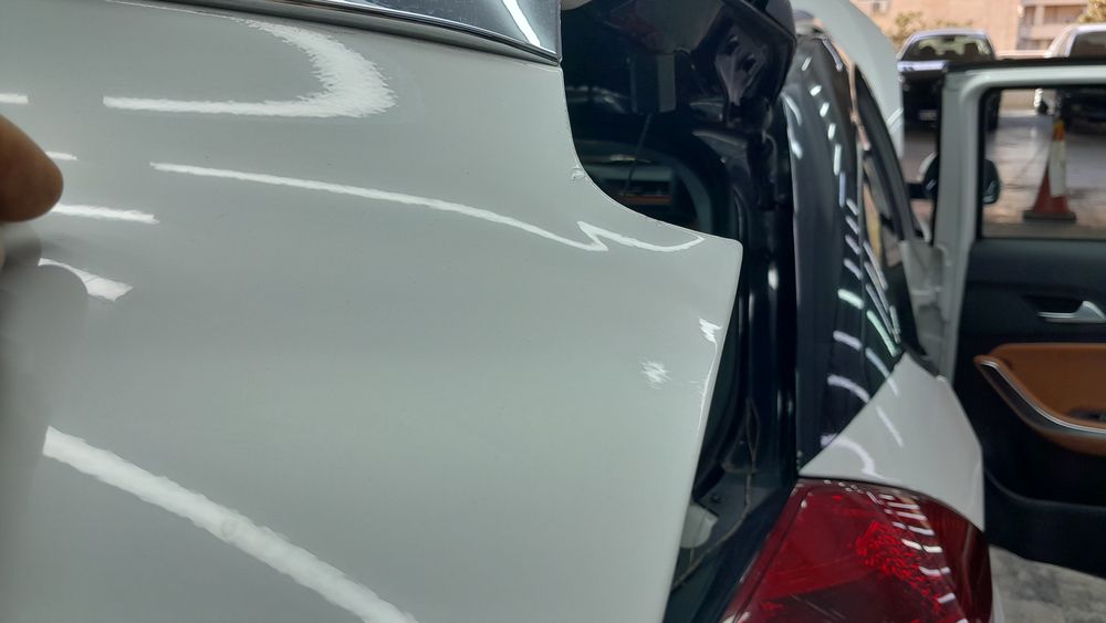 defect-car-ام وی ام-x22-1399