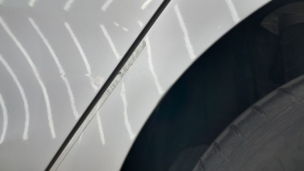 defect-car-تویوتا-پریوس-2017