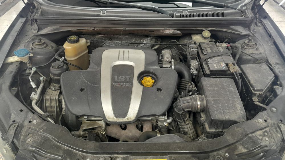 ام جی-550-2010