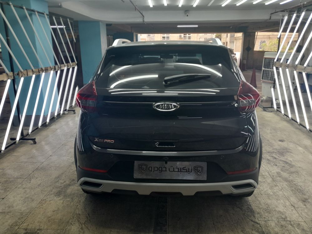 ام وی ام-x22-1401