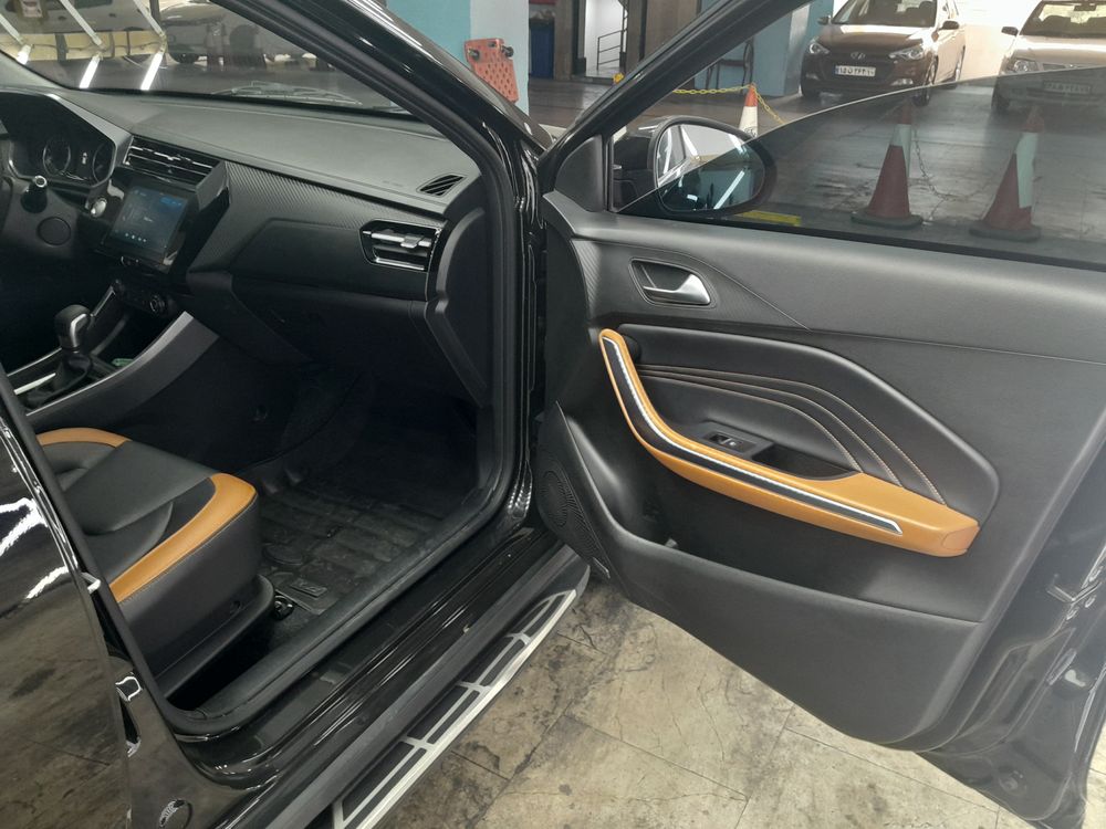 ام وی ام-x22-1401