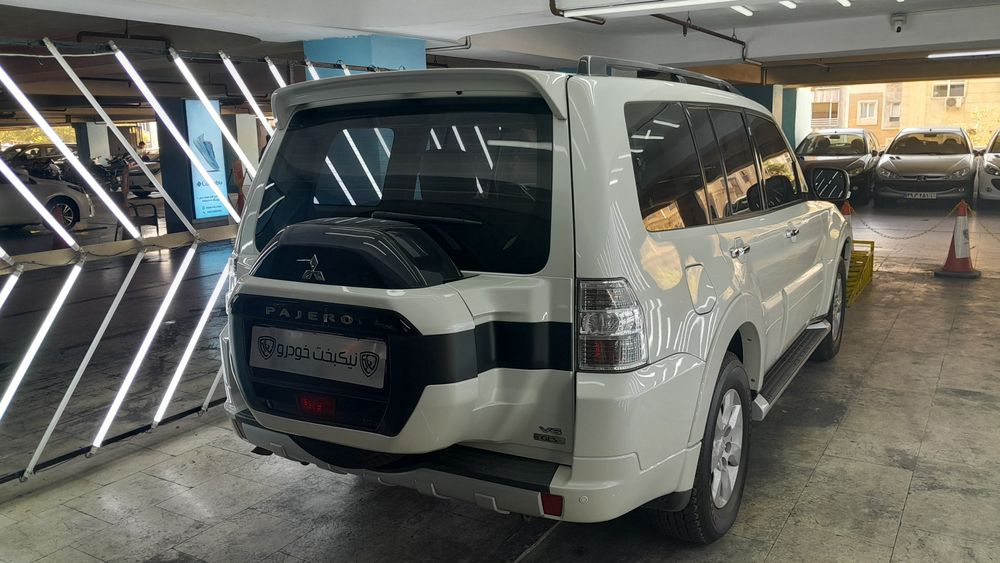 میتسوبیشی-پاجرو چهار درب-2016