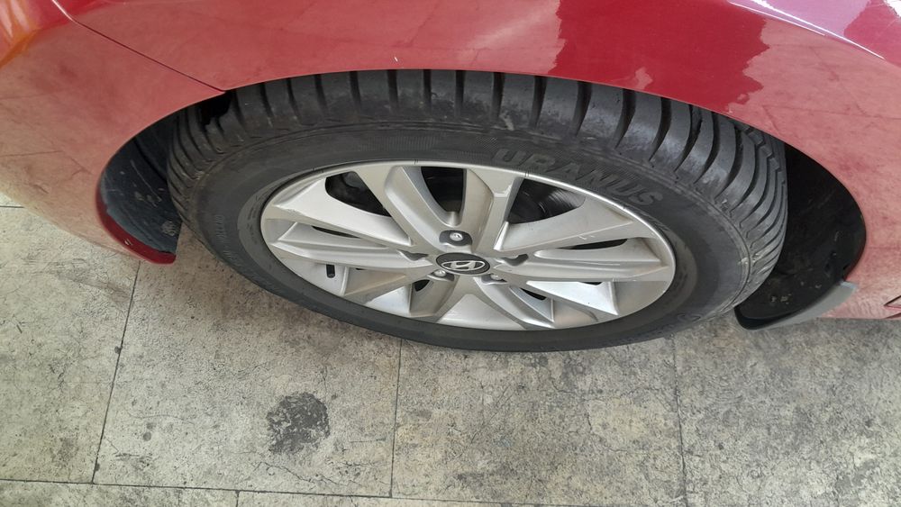 هیوندای-النترا-2014