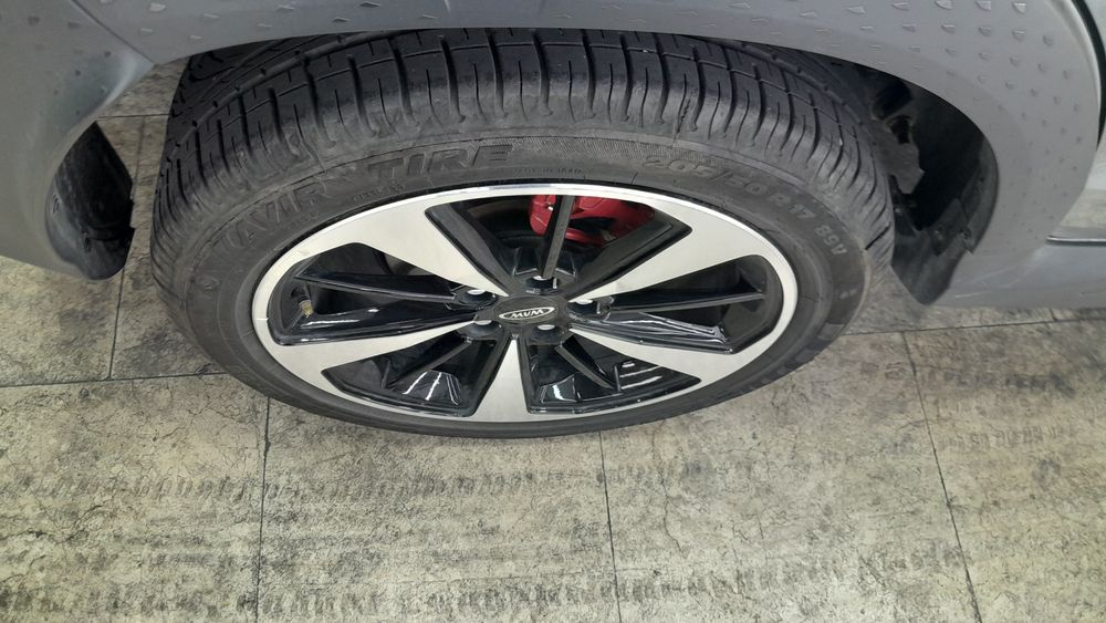 ام وی ام-X33 S-1402