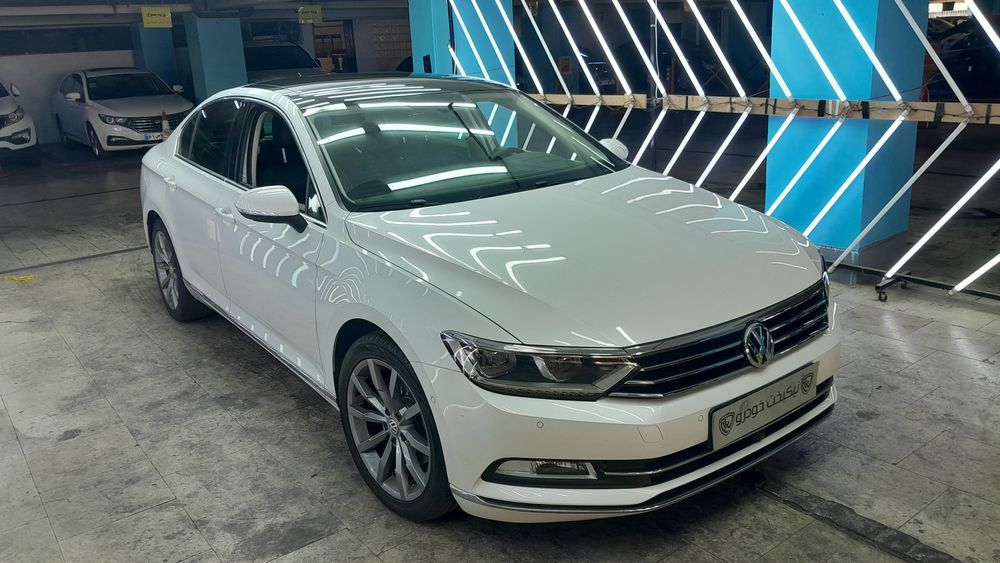 Volkswagen-پاسات-2018
