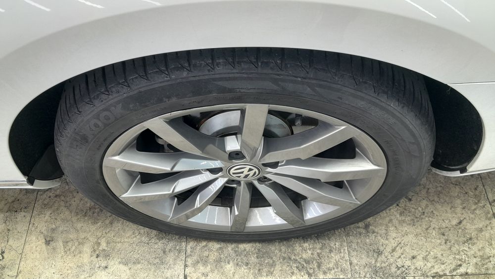 Volkswagen-پاسات-2018