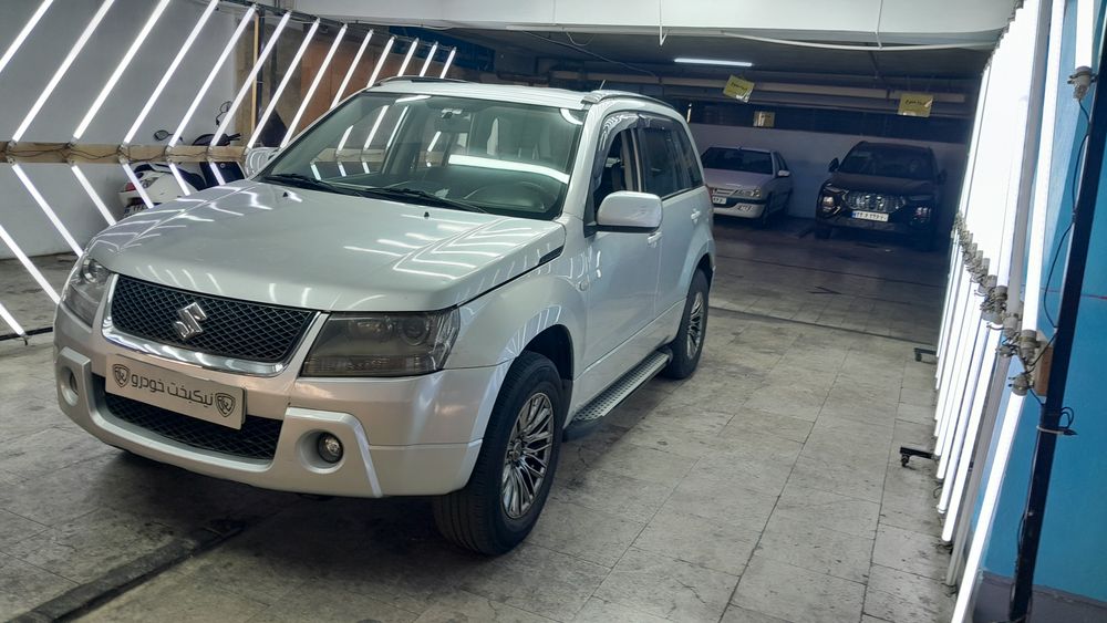 سوزوکی-ویتارا-2006