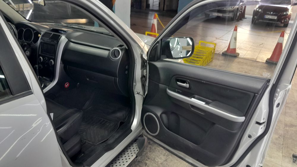 سوزوکی-ویتارا-2006