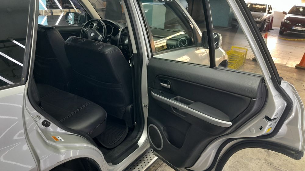 سوزوکی-ویتارا-2006