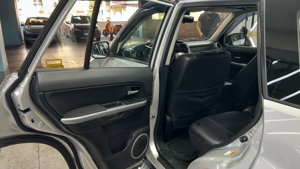 سوزوکی-ویتارا-2006