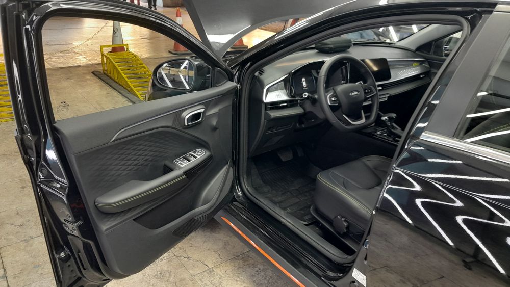 ام وی ام-X33 S-1402