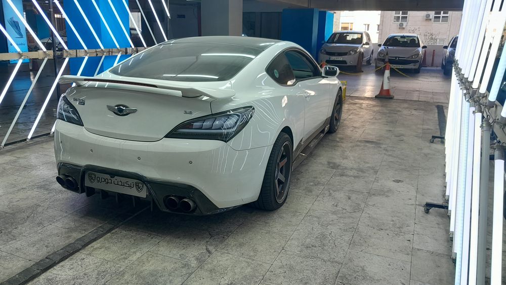 هیوندای-جنسیس-2011