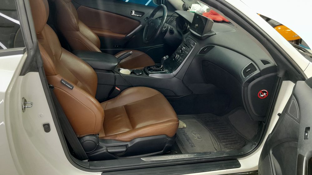 هیوندای-جنسیس-2011