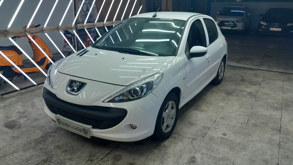 پژو-207-1390