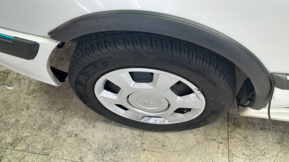 پژو-پارس-1401