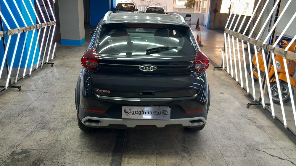 ام وی ام-x22-1403