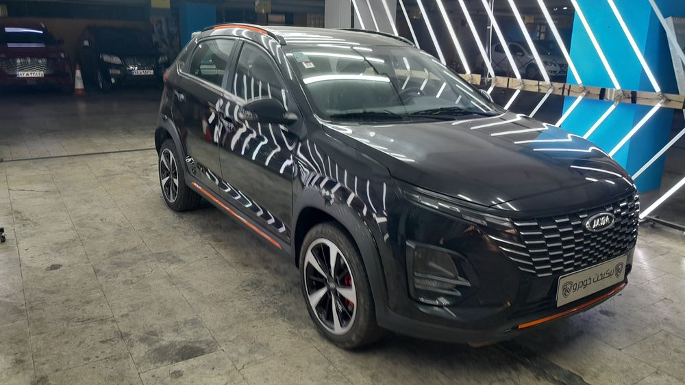 ام وی ام-X33 S-1403