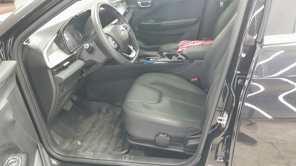 ام وی ام-X33 S-1403