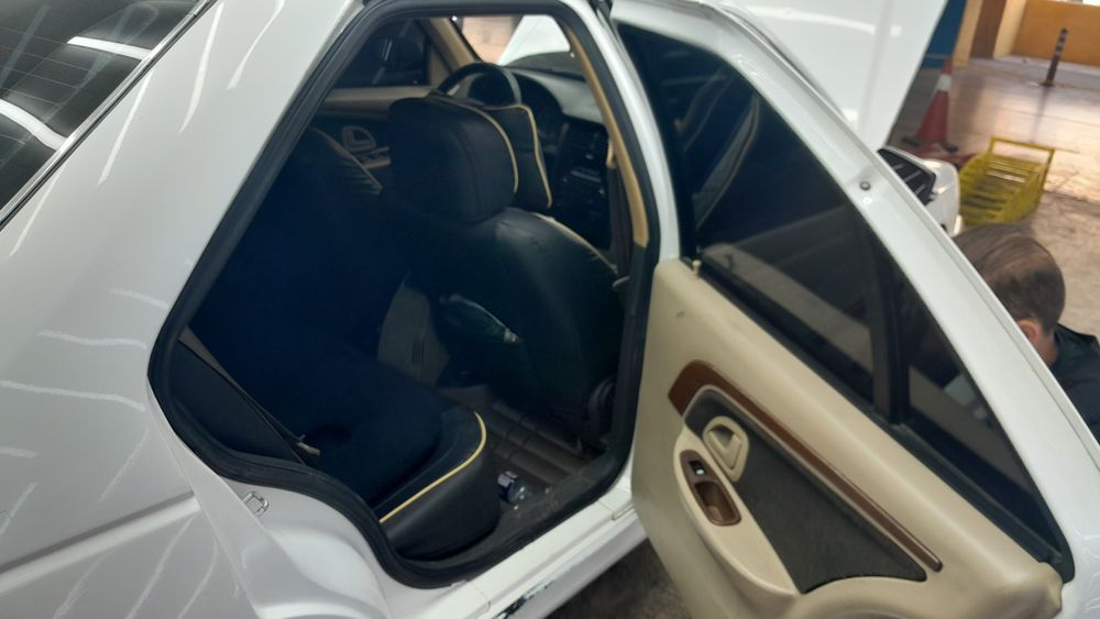 پژو-پارس-1400