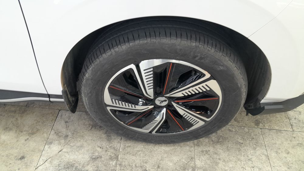 لاماری-لاماری ایما هیبرید-2025