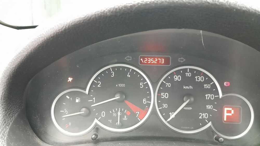 پژو-206 صندوقدار-1387