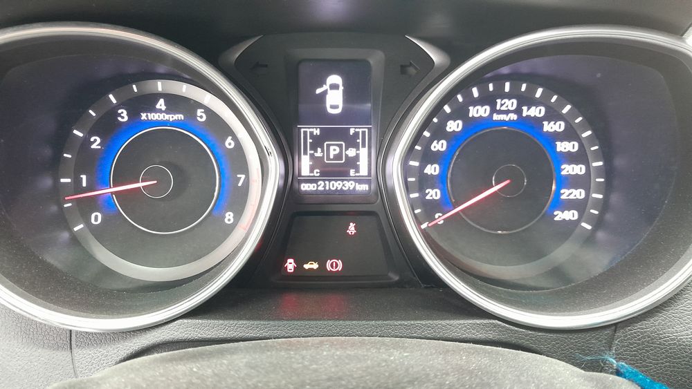 هیوندای-النترا-2015