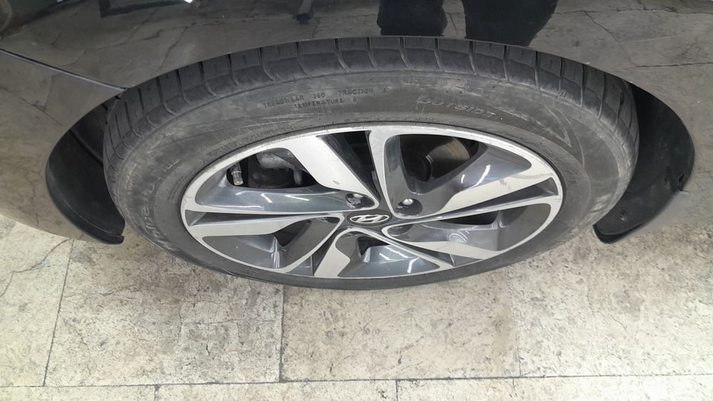 هیوندای-النترا-2015