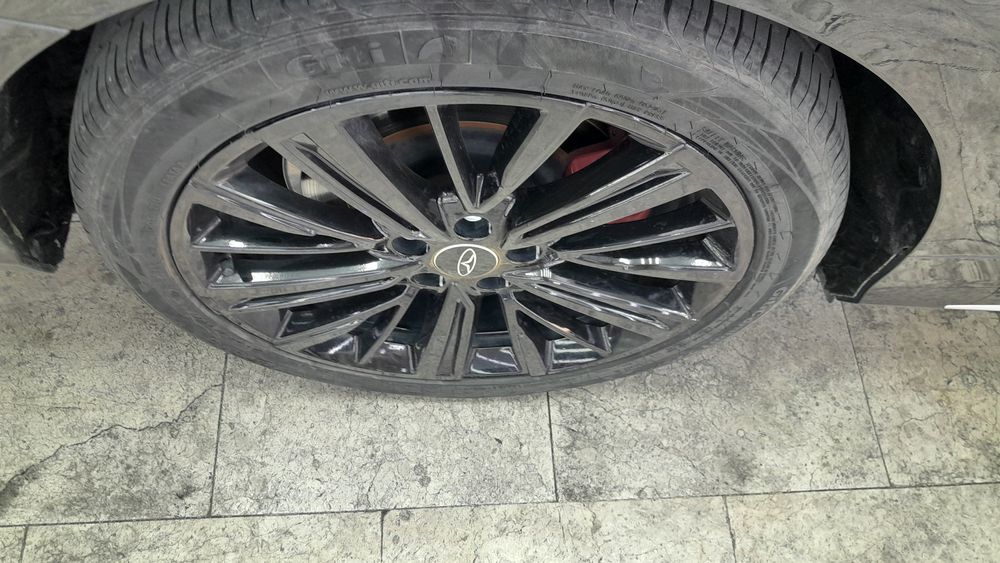 فونیکس-آریزو 8-1404