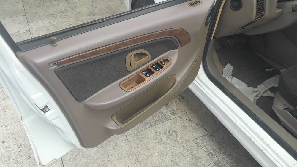 پژو-پارس LX tu5-1393