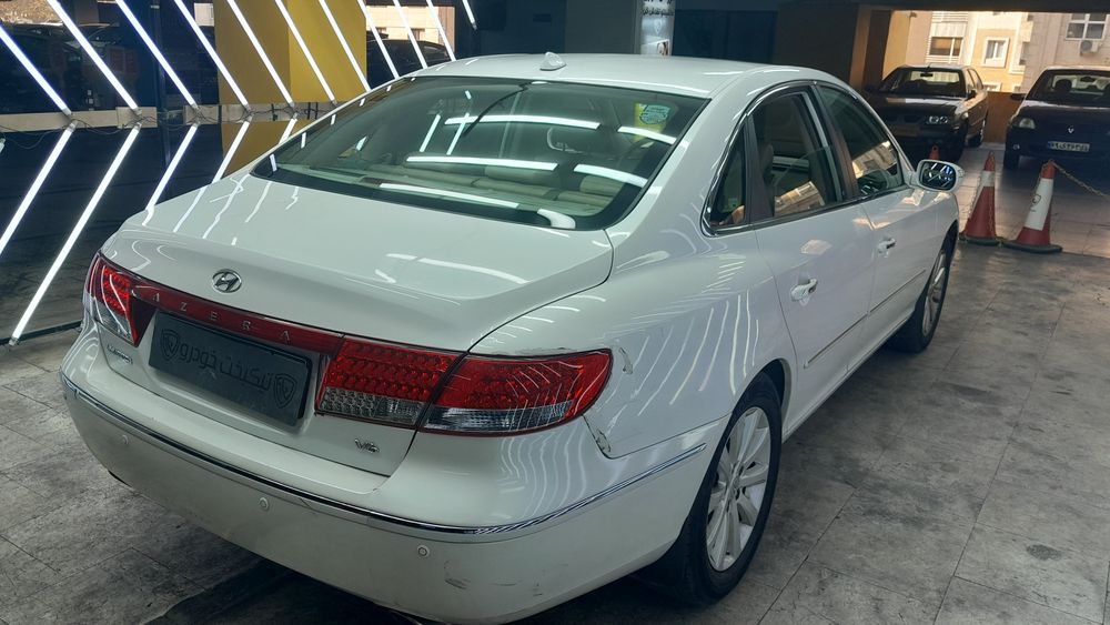 هیوندای-آزرا-2010