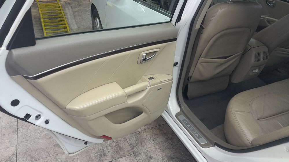 هیوندای-آزرا-2010