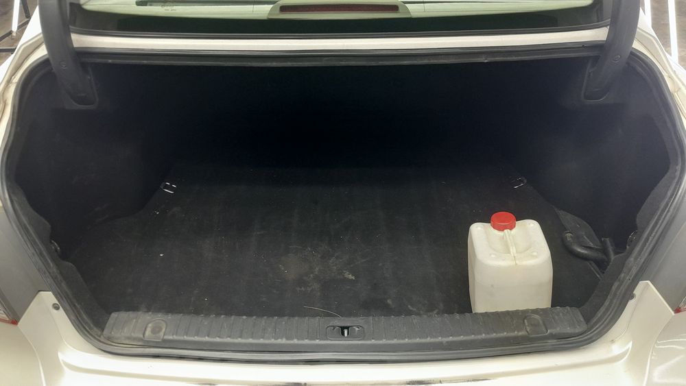 هیوندای-آزرا-2010