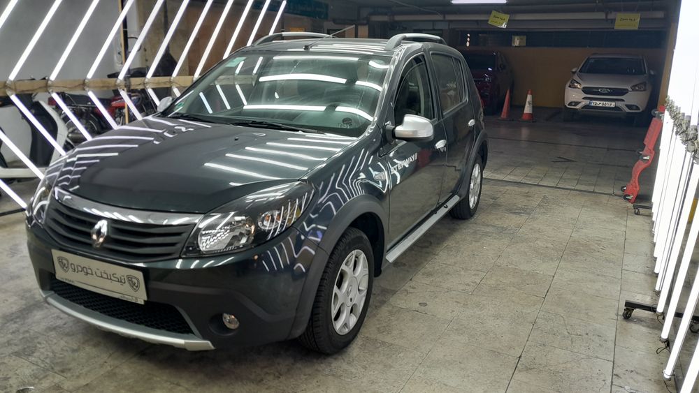 رنو-ساندرو استپ وی-1397