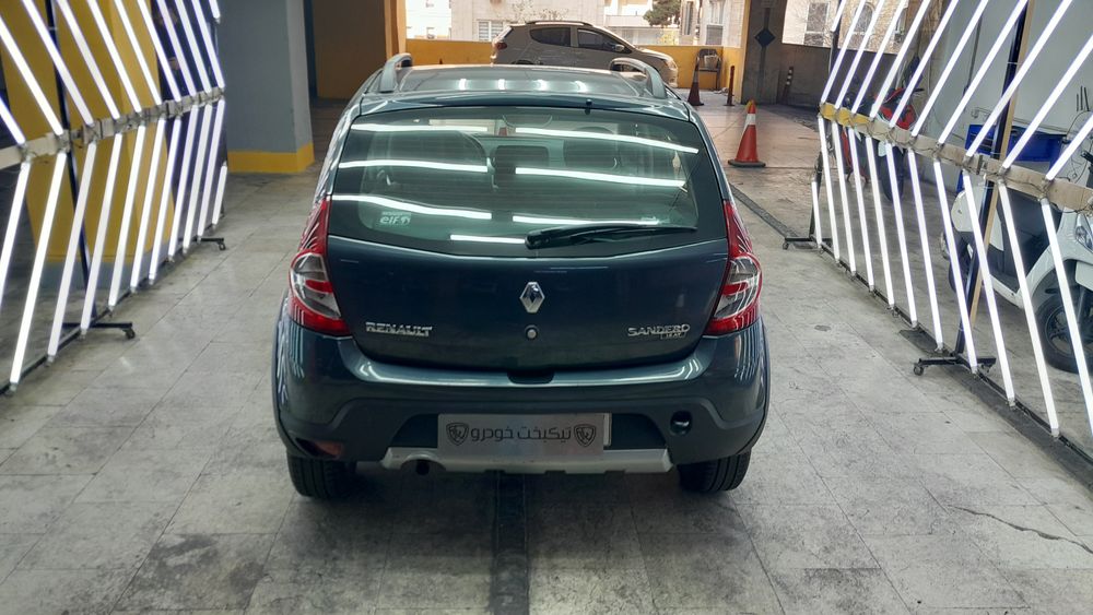 رنو-ساندرو استپ وی-1397