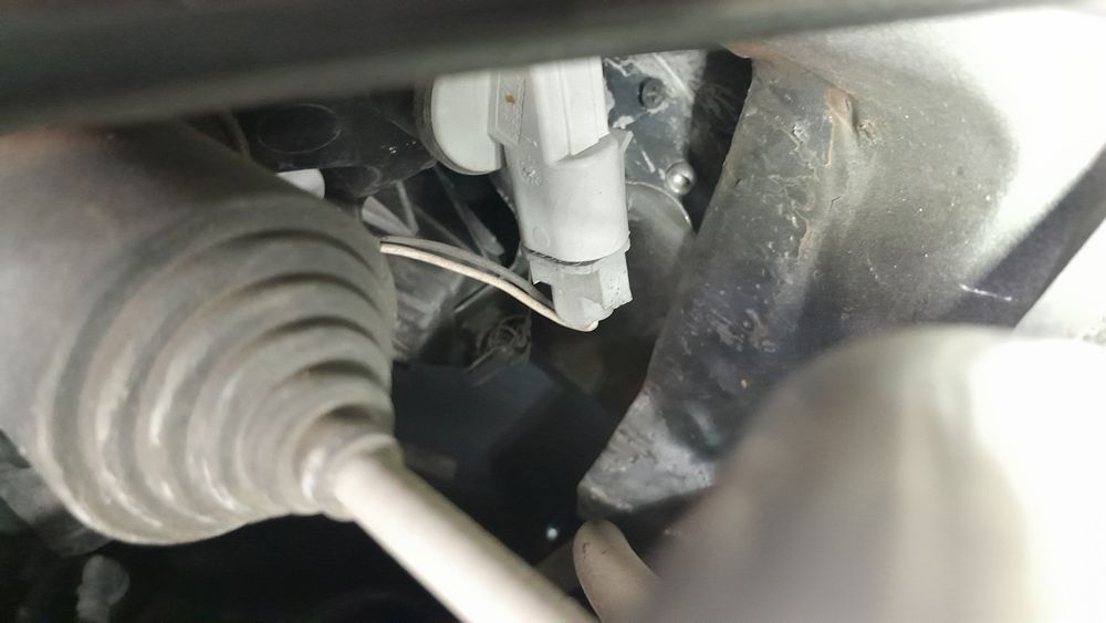 defect-car-رنو-ساندرو استپ وی-1397