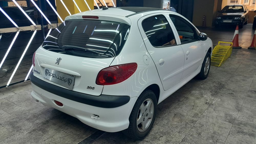 پژو-206-1401
