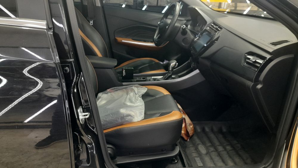 ام وی ام-x22-1402