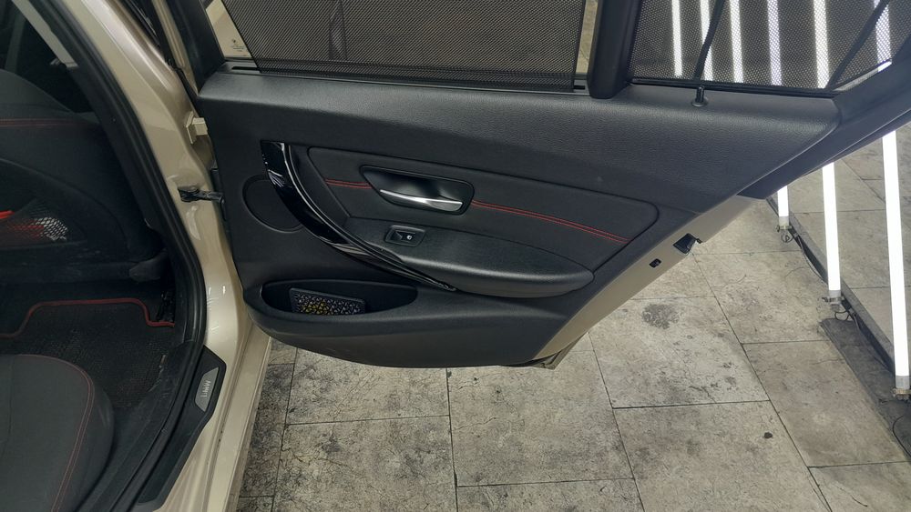 بی ام و-سری 3-2013