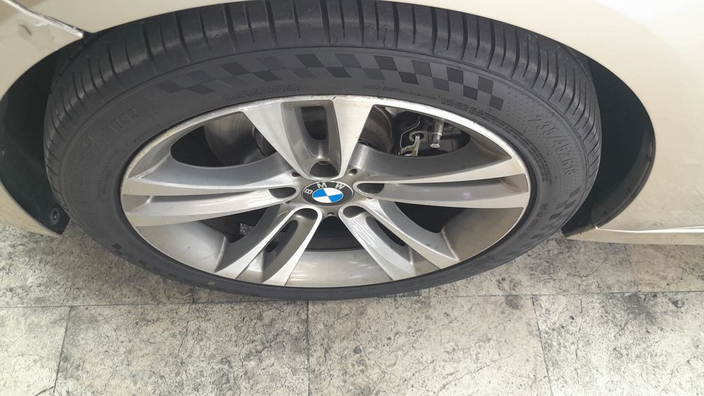 بی ام و-سری 3-2013