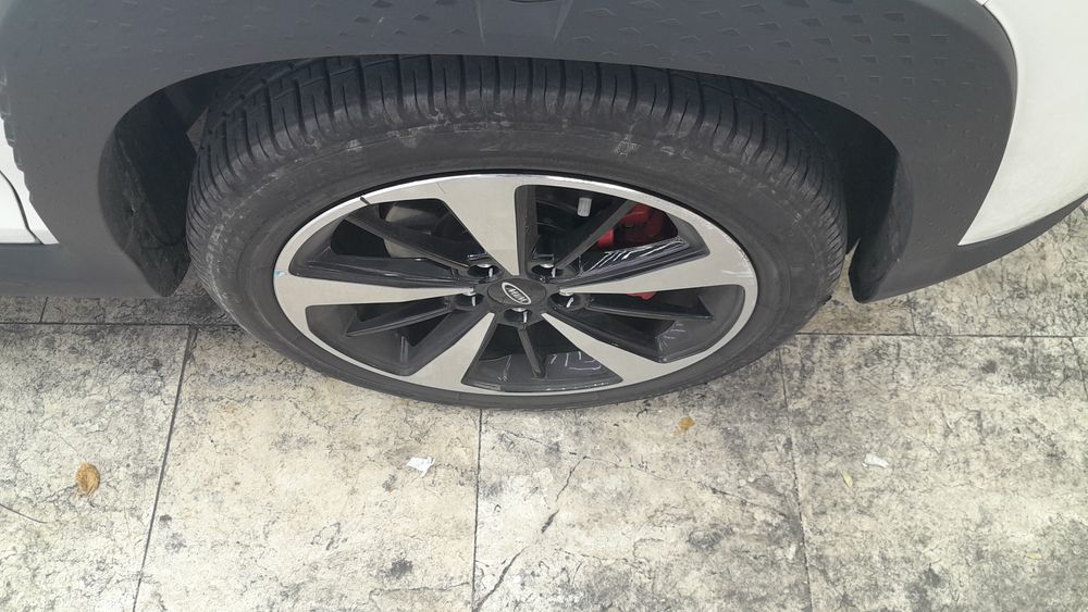 ام وی ام-X33 S-1404