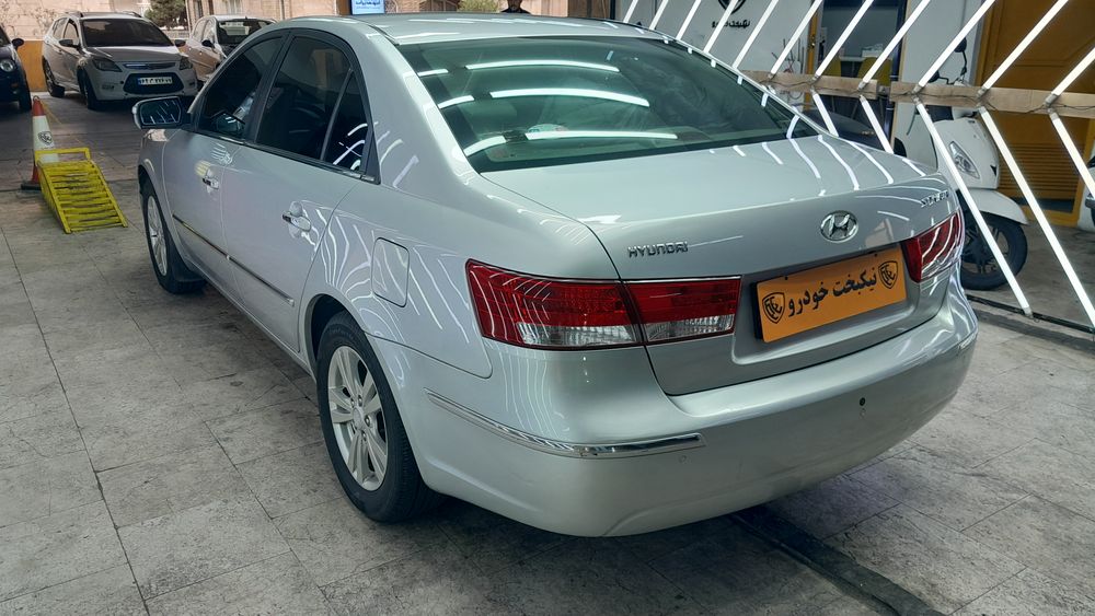 هیوندای-سوناتا-2009