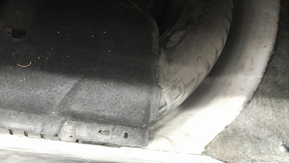 پژو-پارس LX tu5-1397