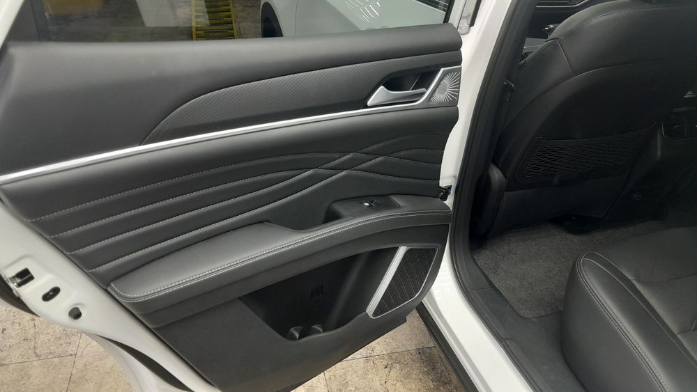 دانگ فنگ-دیگنیتی-1404