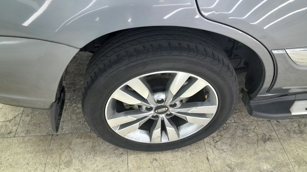 ام وی ام-X33-1400